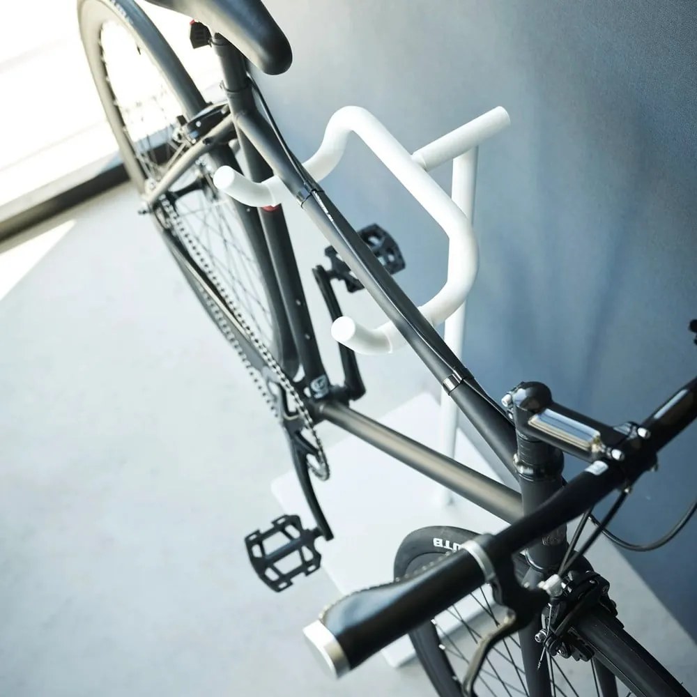 Стойка за велосипед Tower – YAMAZAKI