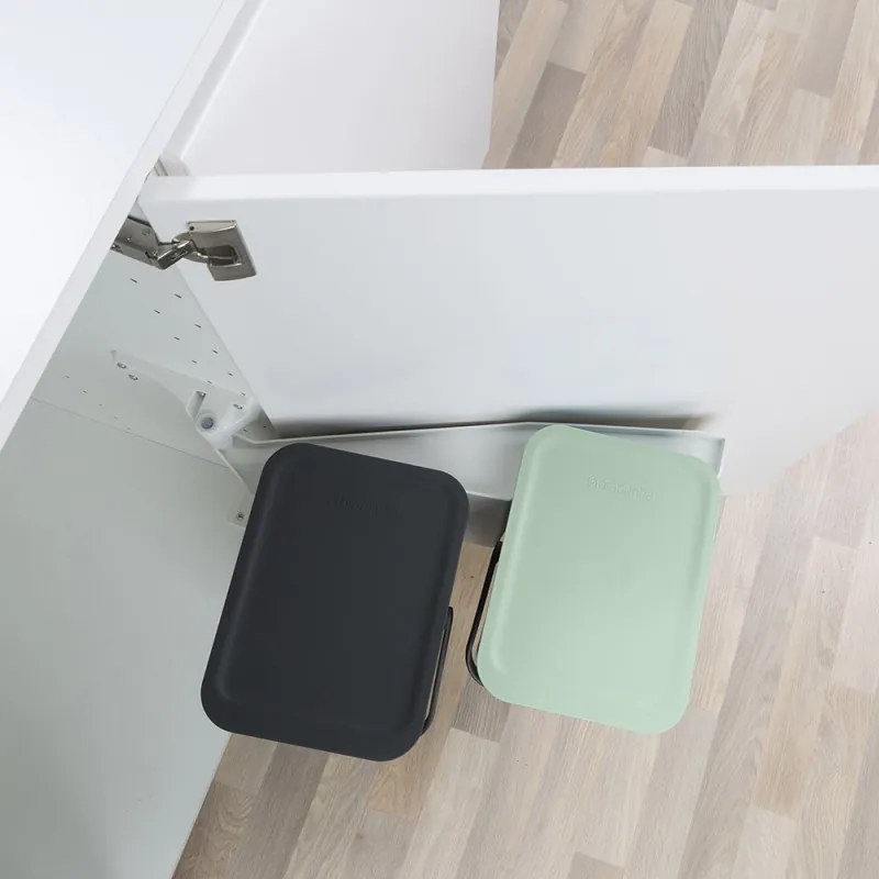 Кош за разделно събиране на боклук Brabantia Sort&Go 1005513, 2x12 л, Монтаж върху врата на кухненски шкаф, Сив/зелен