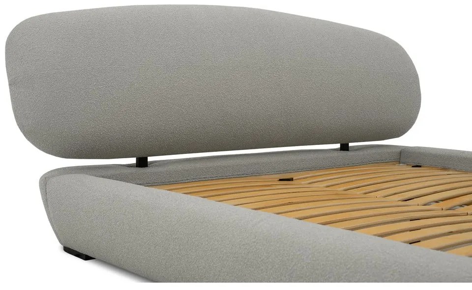 Светлосиво тапицирано двойно легло с включена подматрачна рамка 180x200 cm Odette – Scandic