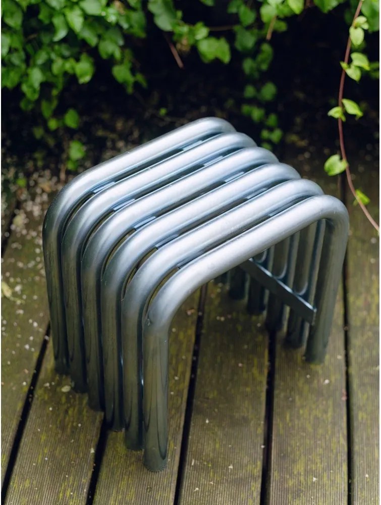 Градински стол метален в сребрист цвят Nokk – noo.ma