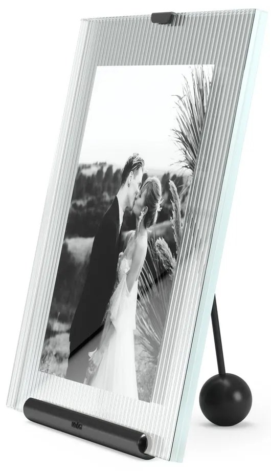 Черна стъклена стояща рамка 19x23 cm Flute – Umbra