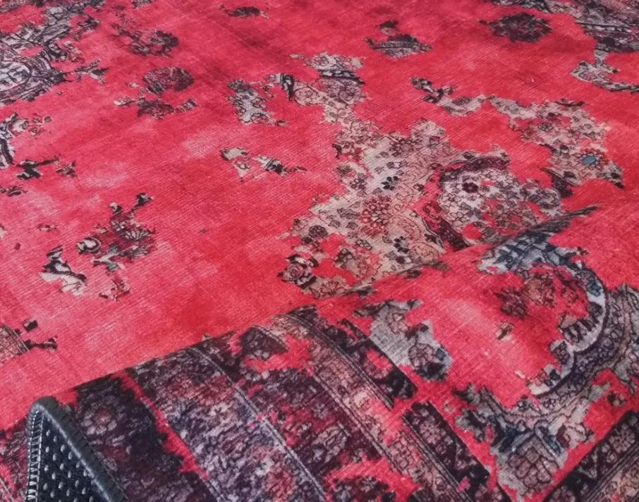 Ориенталски килим в малиново Ширина: 180 см | Дължина: 280 см