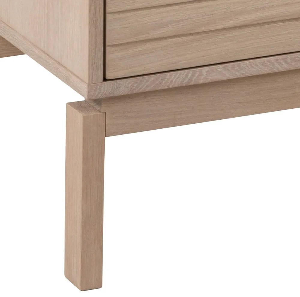 Нисък скрин от дъб в естествен цвят 180x80 cm Linley – Actona