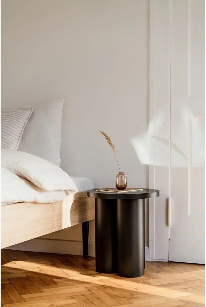 Черен стол Oly – noo.ma