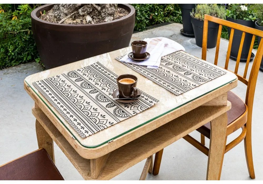 Пластмасова подложка за хранене 45x33 cm - Tiseco Home Studio