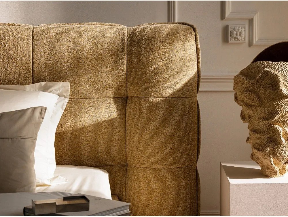 Тъмнозелено тапицирано двойно легло с място за съхранение и включена подматрачна рамка 160x200 cm Eric – Micadoni