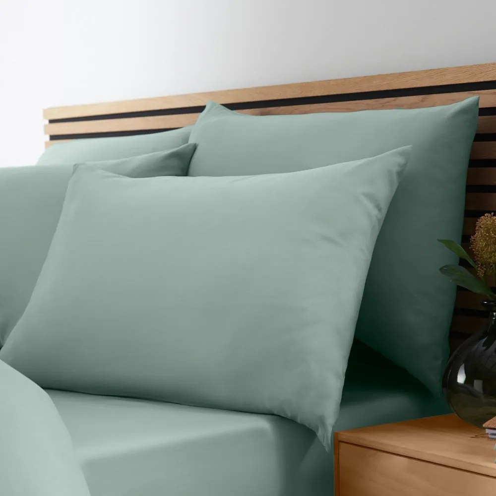 Зелено двойно спално бельо от микрофибър 200x200 cm So Soft Easy Iron – Catherine Lansfield