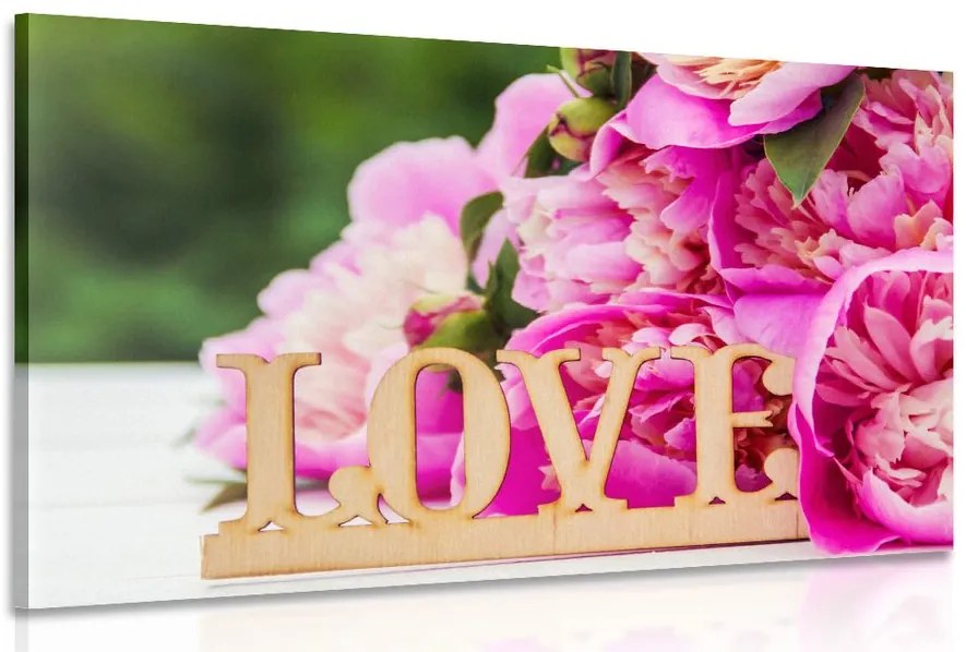 Картина на платно – Божури с надпис Love