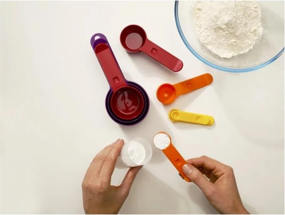 Комплект от 8 мерителни чаши Nest - Joseph Joseph