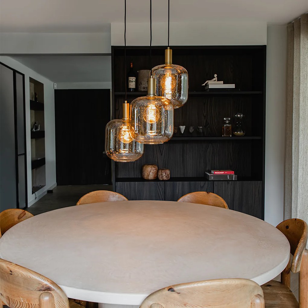 Смарт висяща лампа черна с месинг и кехлибарено стъкло 3 светлини вкл. 3 Wifi G95 - Zuzanna