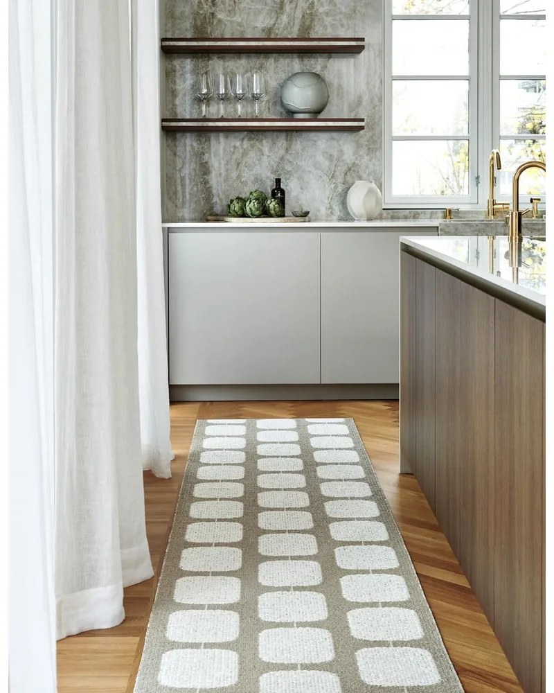 Бежов килим за открито и закрито 70x100 cm Sten Warm Grey – Pappelina