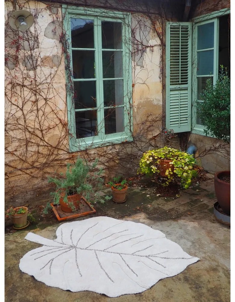 Бежов ръчно изработен памучен детски килим подходящ за пране 120x180 cm Monstera Natural – Lorena Canals