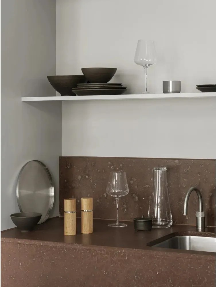 Тъмнокафява керамична чиния ø 26 cm Kumi – Blomus