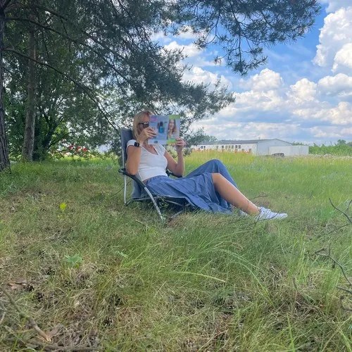 Туристически сгъваем стол с капацитет 100 кг - сив