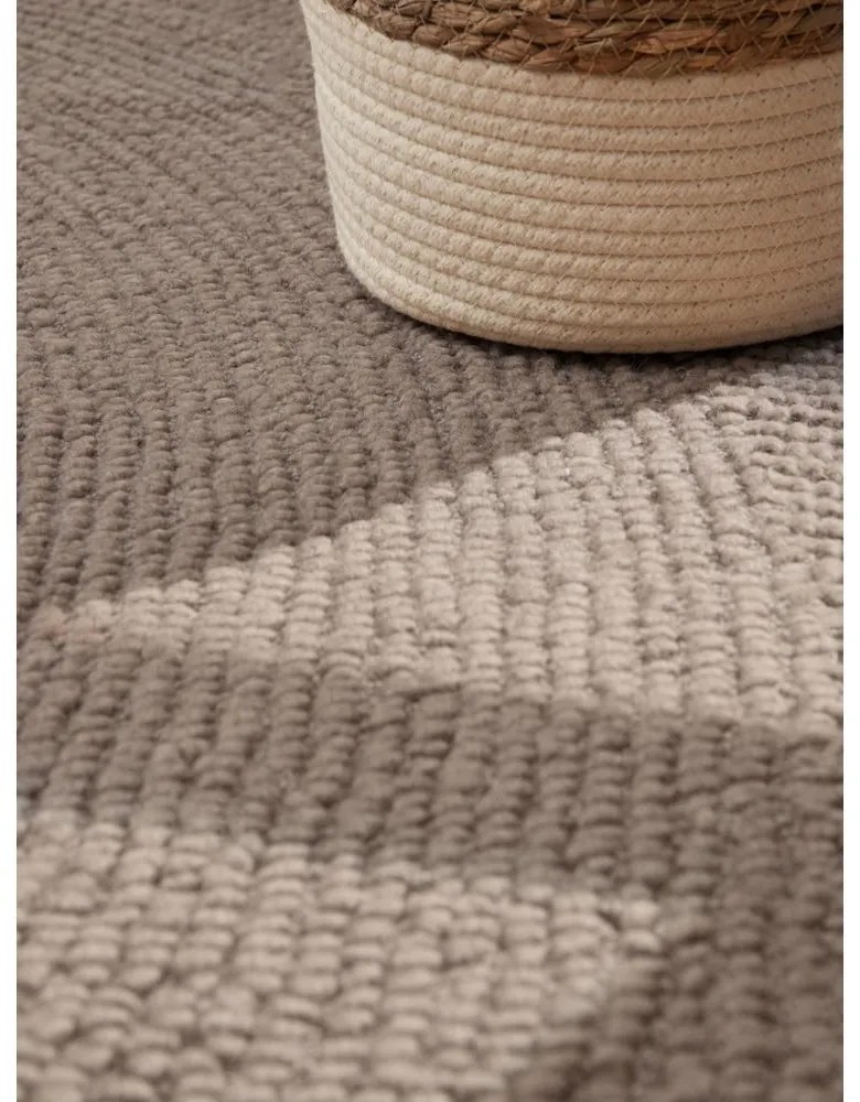 Ръчно изработен вълнен килим в кафяво-сив цвят 120x180 cm Eleni Taupe – Hanse Home