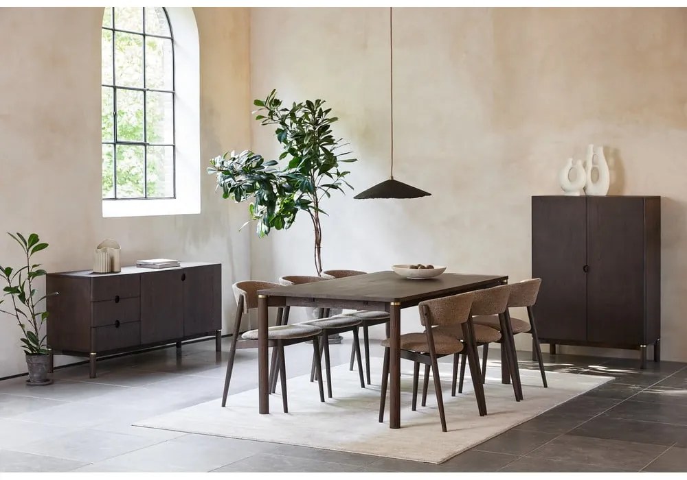 Тъмнокафяв нисък скрин от декор от дъб 160x73 cm Arun – Unique Furniture