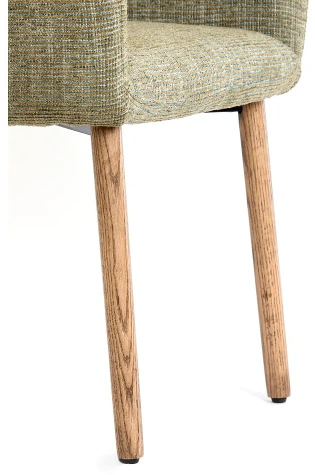 Светлозелени тапицирани трапезни столове в комплект с подлакътници 2 бр. Blaine – Light & Living