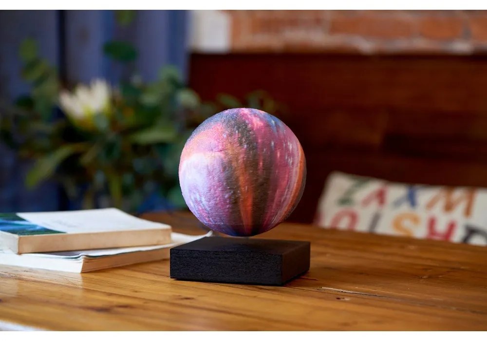 Черна светлинна декорация за контакт ø 12 cm Galaxy – Gingko