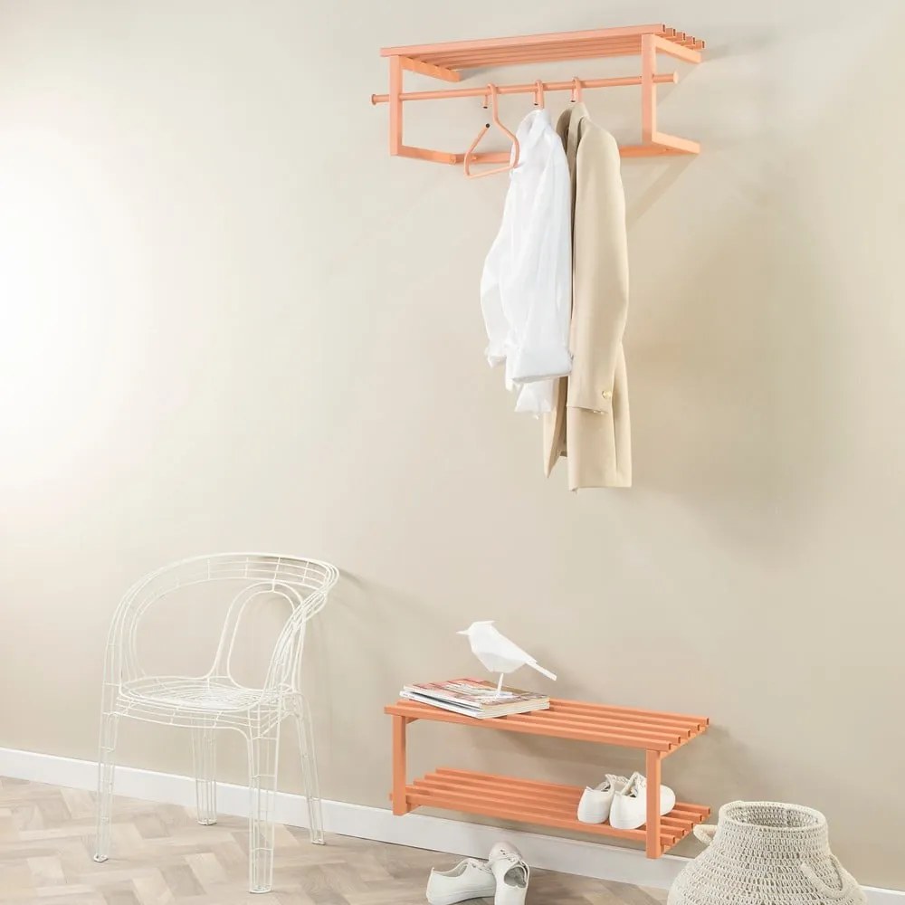 Метална стенна закачалка в цвят сьомга с рафт 76 cm Marco – Spinder Design