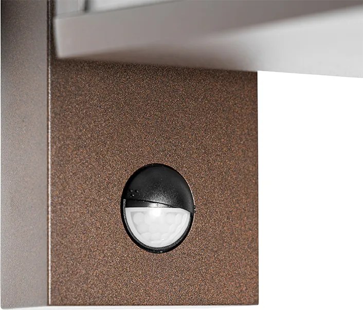 Външна стенна лампа ръждиво кафява с датчик за движение IP44 - Charlois