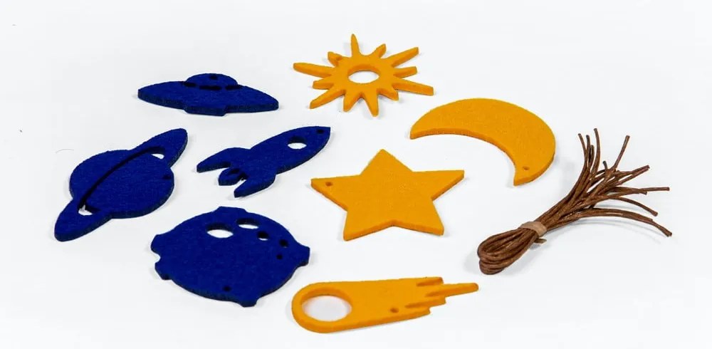 Комплект от 8 коледни украси от жълт и син филц - Spira
