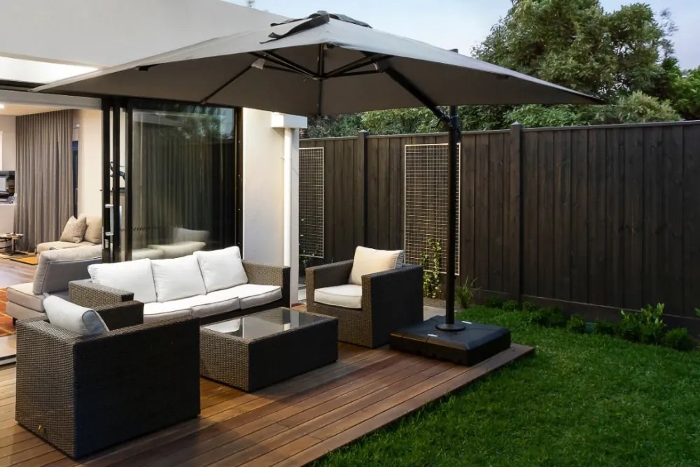 Стилен сив чадър MINI ROMA 2,5 × 2,5 м