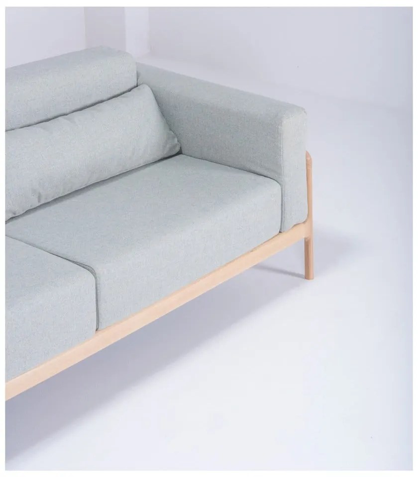 Синьо-сив диван с масивна дъбова конструкция , 210 см Fawn - Gazzda