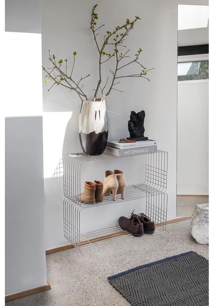 Метална стенна библиотека в блестящо сребрист цвят 70x30 cm Wire – Mette Ditmer Denmark