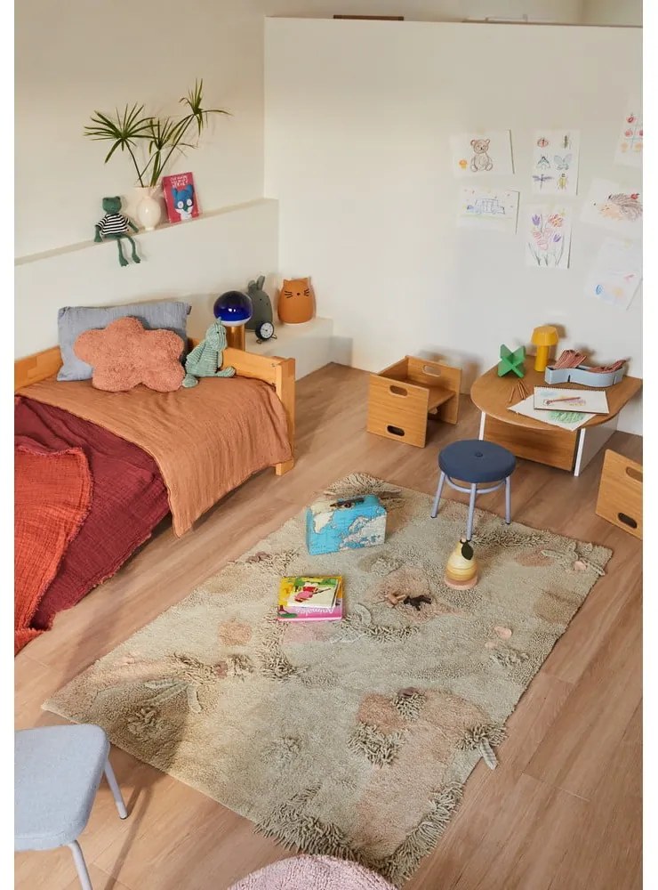 Бежово памучно детско килимче за игра 120x160 cm Mushroom Forest – Lorena Canals