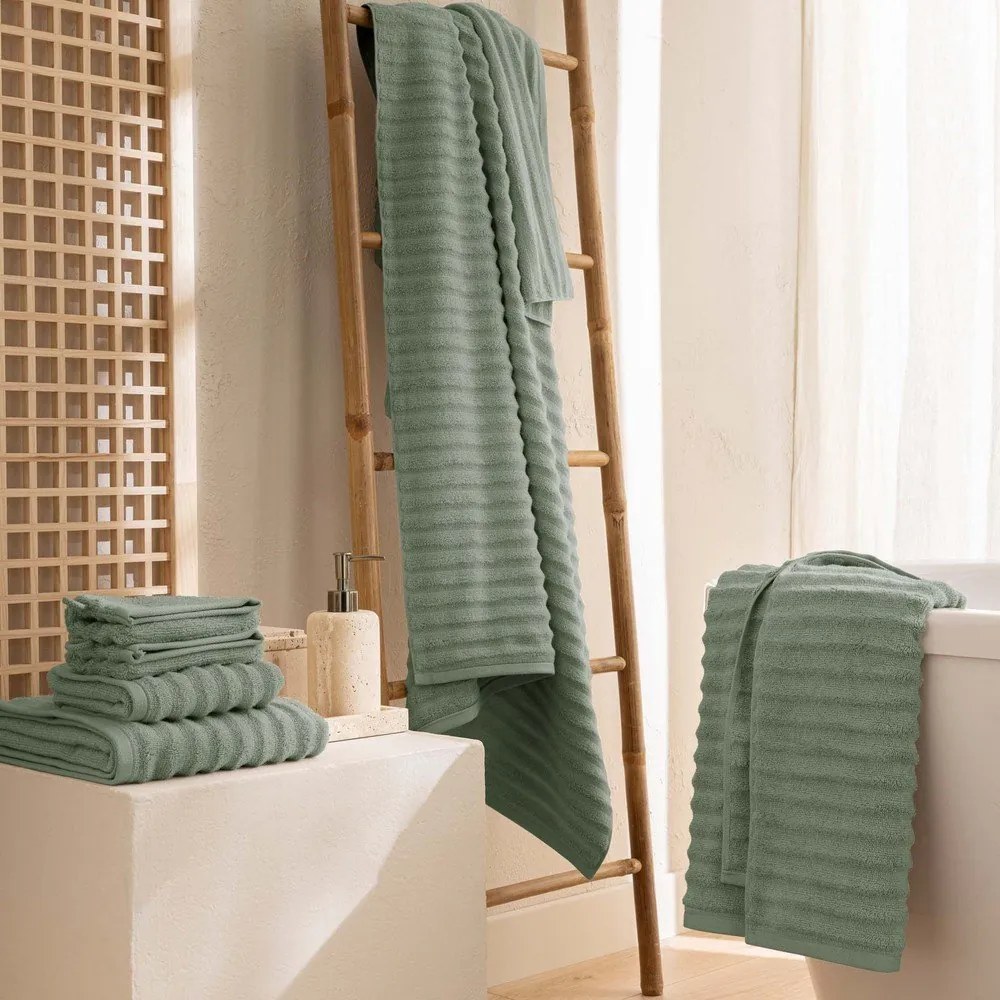 Зелена памучна кърпа от тери 50x90 cm Maya – douceur d'intérieur