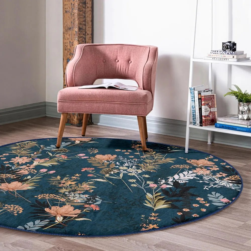 Тъмносин кръгъл килим подходящ за пране и за прахосмукачки роботи ø 120 cm Comfort – Mila Home