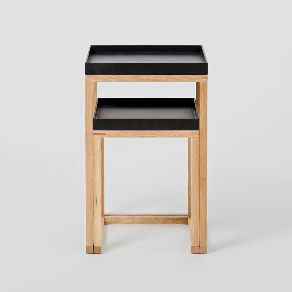 Комплект от 2 странични масички от дъб с черен плот Oak Nest - Wireworks