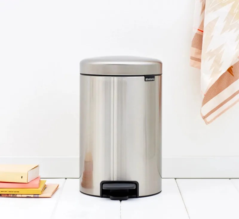 Кош за боклук с педал Brabantia NewIcon 649031, 12 л, Плавно затваряне, Противоплъзгаща основа, Устойчив на пръстови отпечатъци, Инокс/Мат