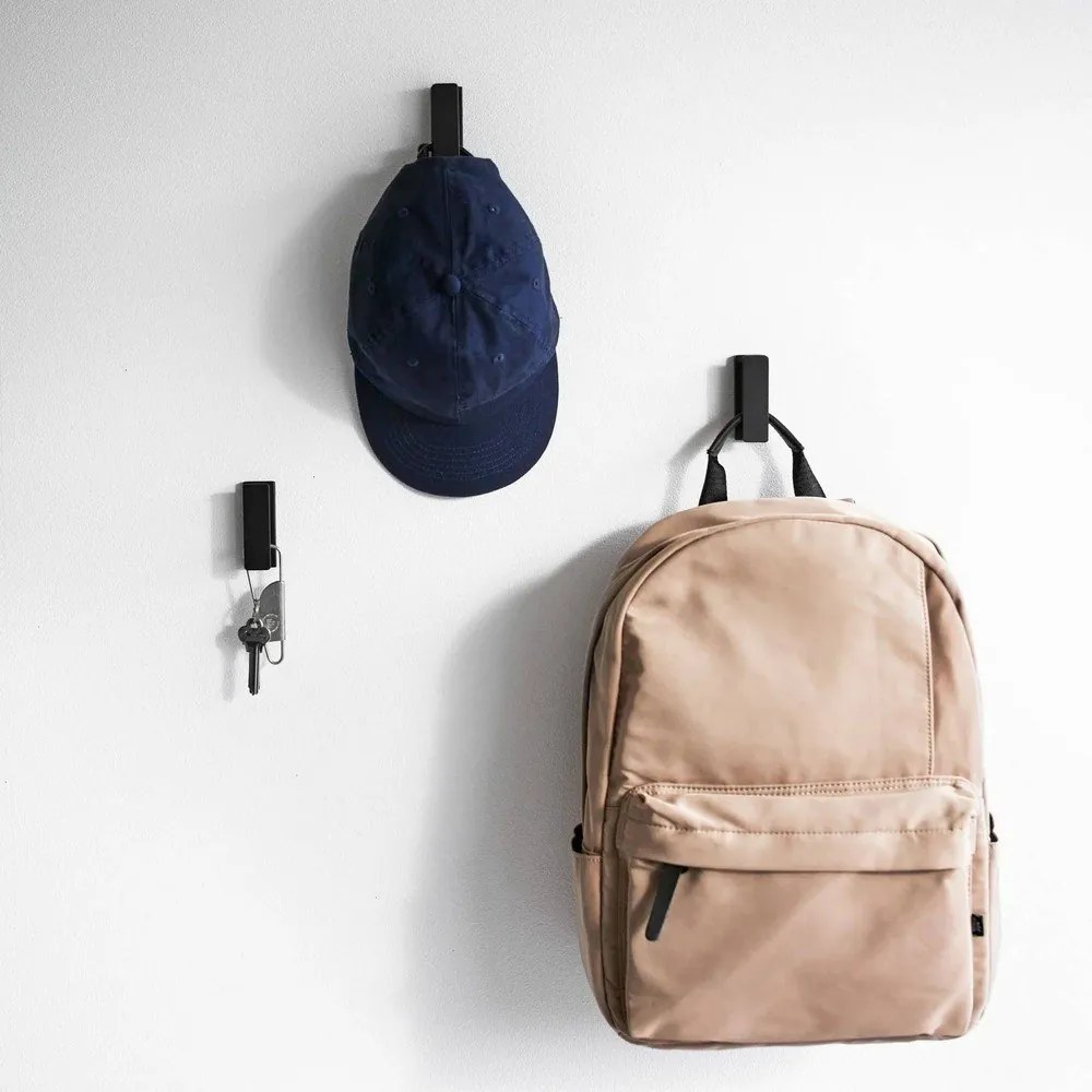 Черни стенни метални комплект куки 3 бр. Tower – YAMAZAKI