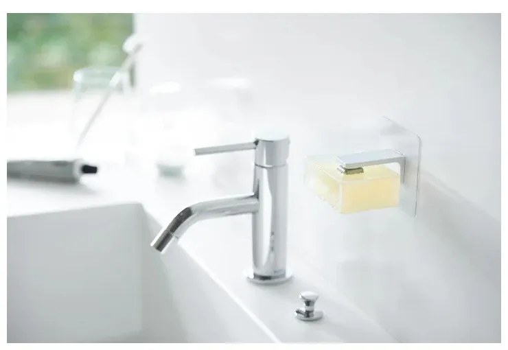 Бяла самозалепваща пластмасова магнитна поставка за сапун Film Hook – YAMAZAKI