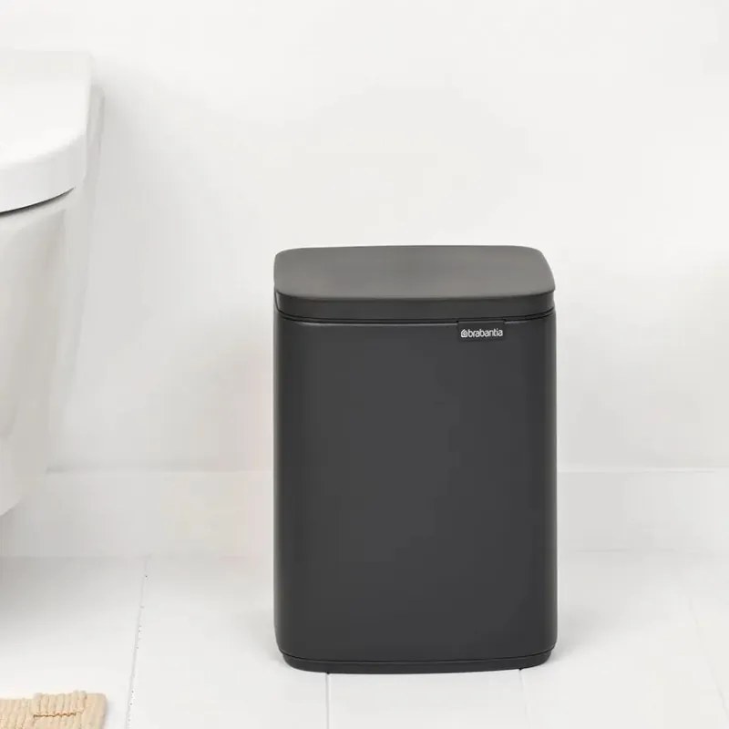 Кош за боклук Brabantia Bo Small 1006622, 4 л, Плавно и безшумно отваряне, Противоплъзгаща основа, Черен