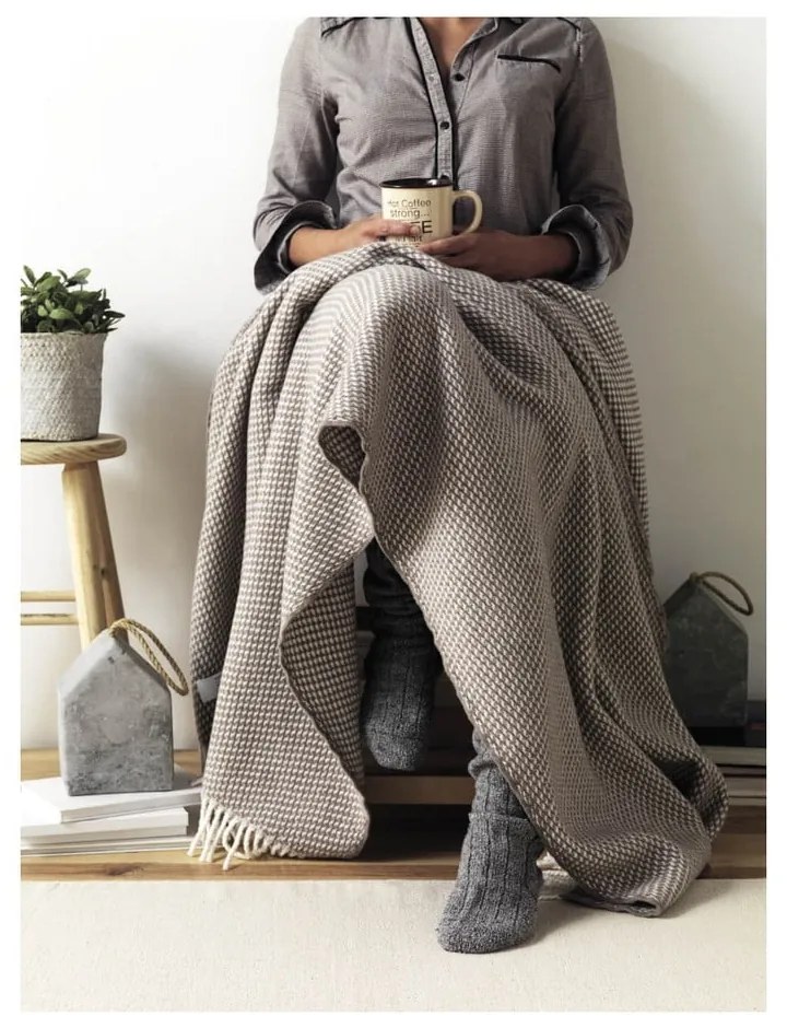 Светлосиво каре със съдържание на памук , 140 x 180 cm Ruby - Euromant