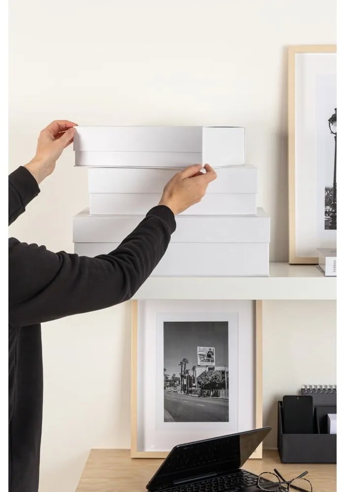 Бели картонени кутии за съхранение в комплект 3 бр. с капаци 42,5x29,5x13 cm Kian Paper Laminate – Bigso