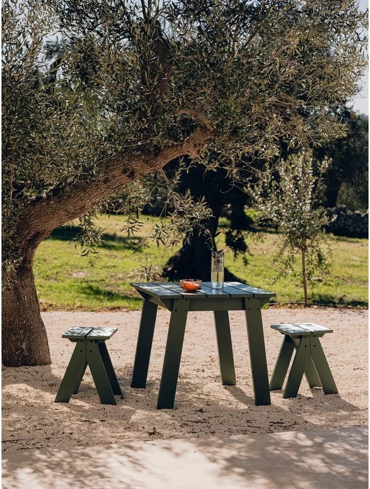 Градинска маса за хранене от масивен бор 77x79 cm Navo – noo.ma