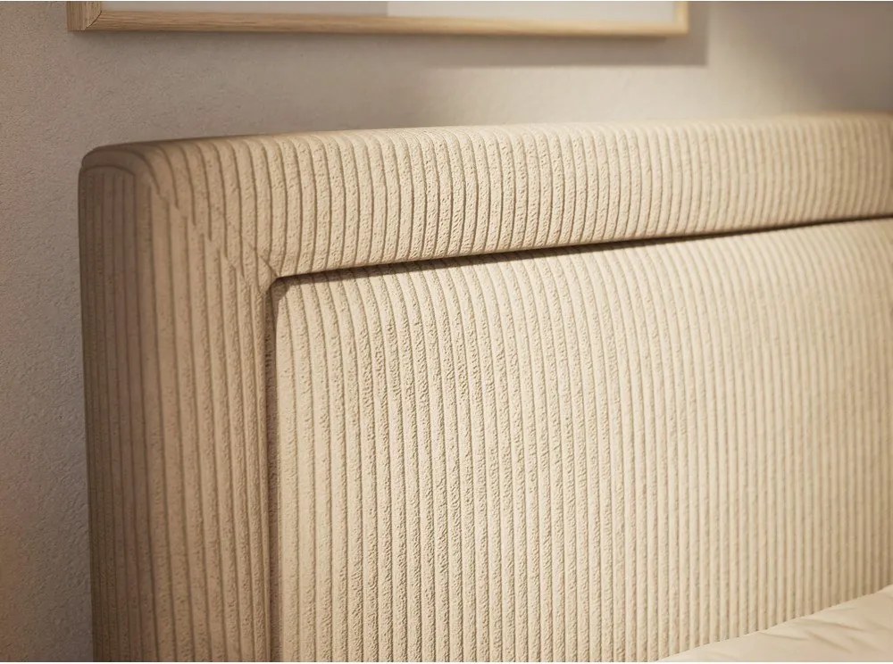 Бежово боксспринг легло 200x200 cm с място за съхранение Fresco – Maison de Rêve