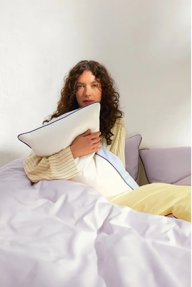 Двоен чаршаф за завивка от памучен сатен в цвят лавандула 200x200 cm Oba – noo.ma