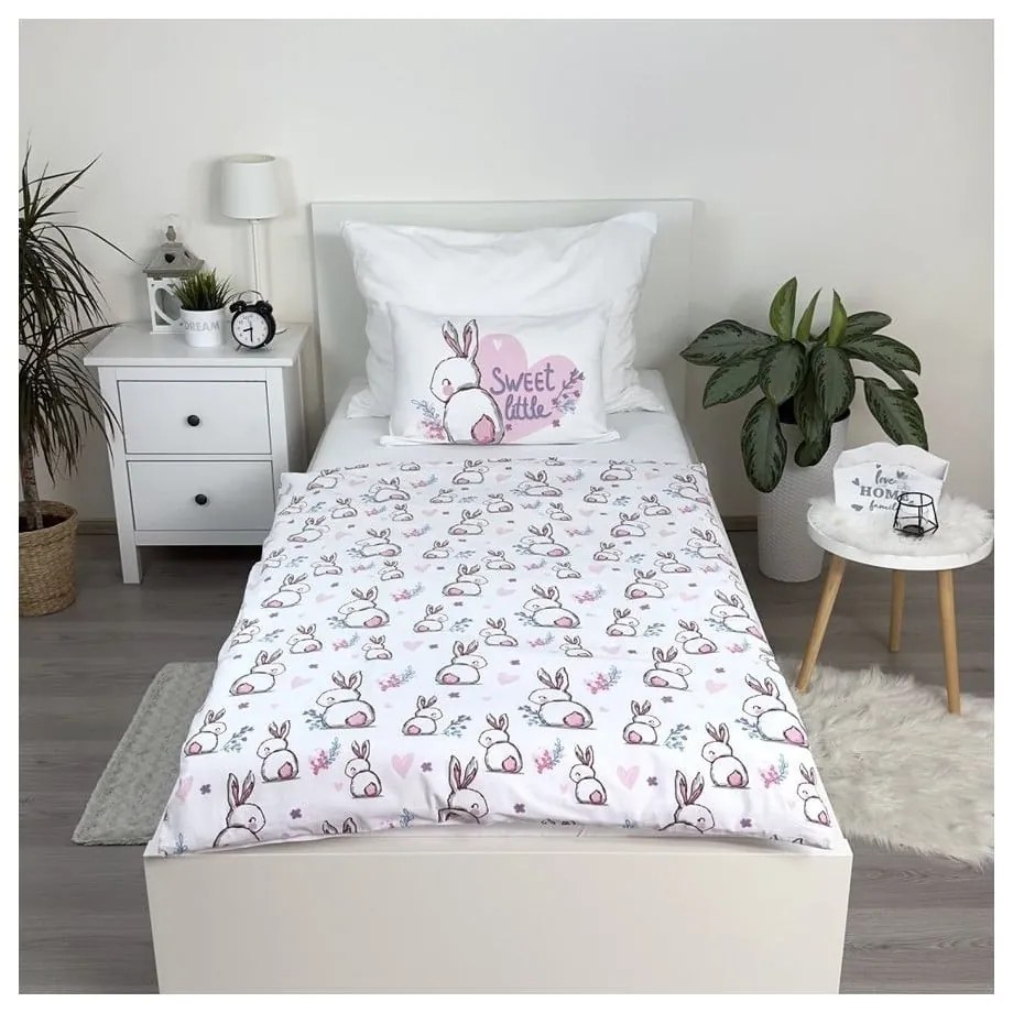 Бяло-розово памучно детско спално бельо за детско креватче 100x135 cm Bunny "Sweet" – Jerry Fabrics