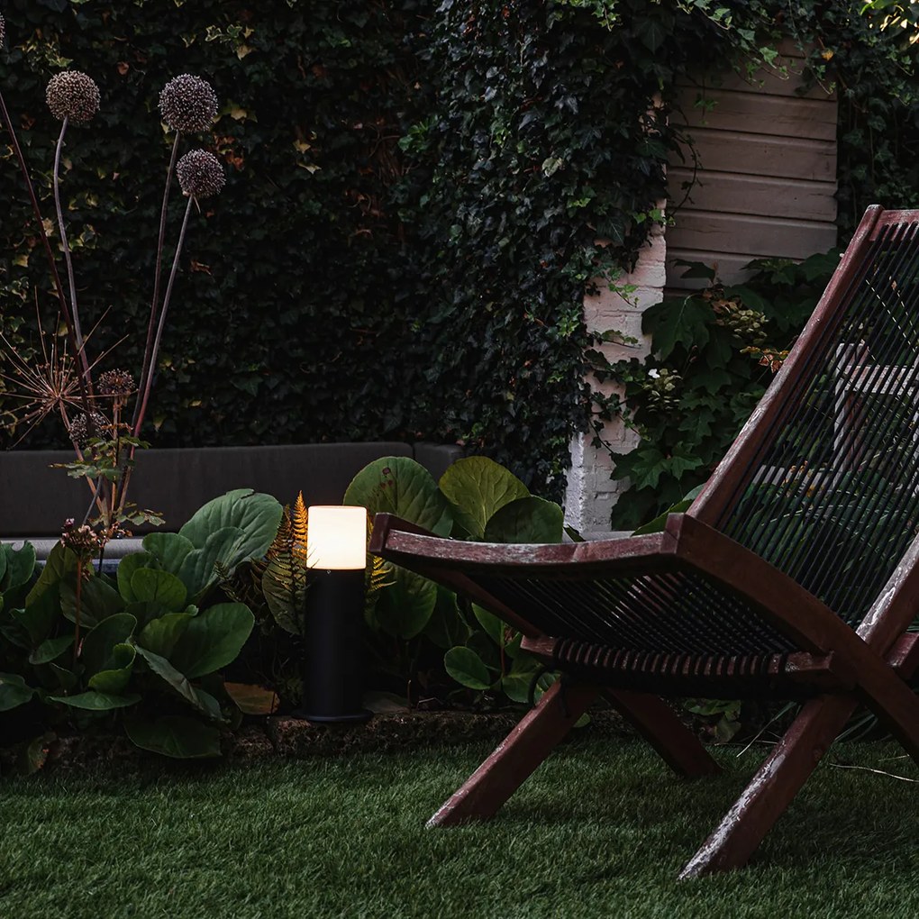 Стойка за външна лампа черна с опал бял абажур 30 см IP44 - Odense