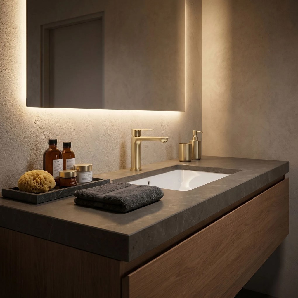 Смесител за баня Rea Logan Brush Gold