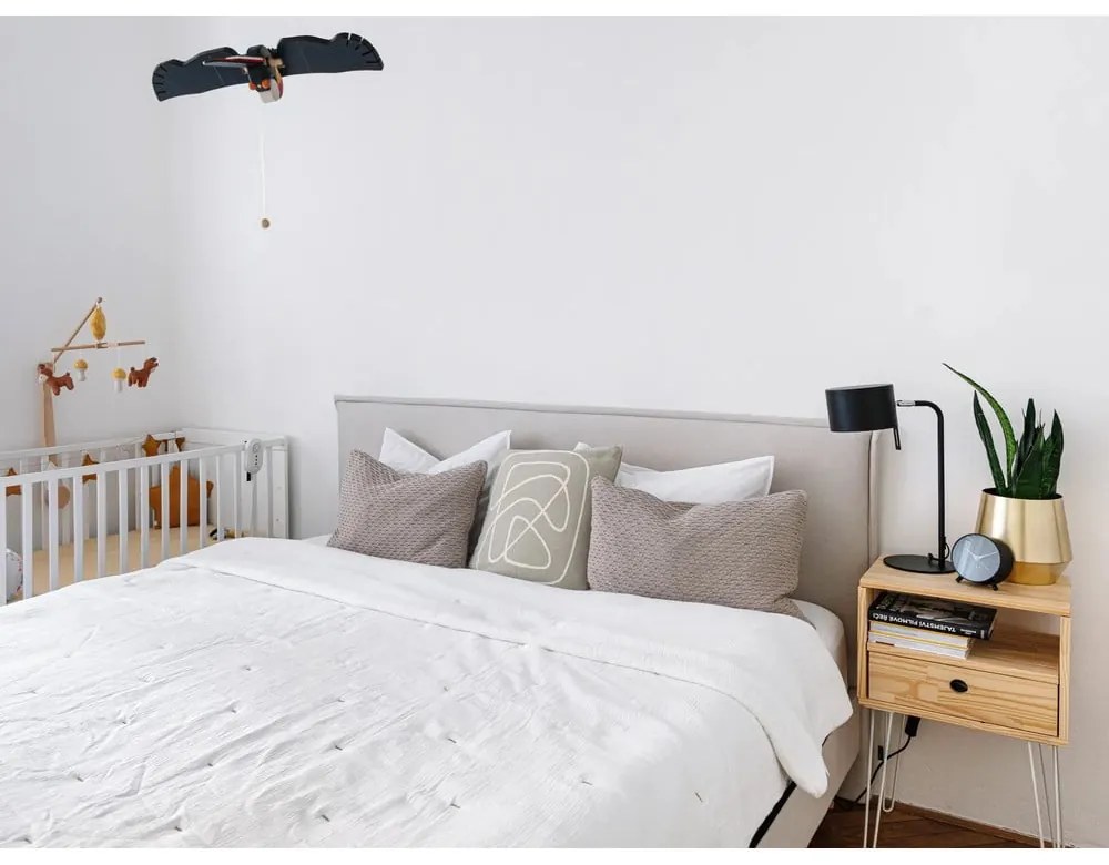 Светлосиво тапицирано двойно легло с решетка 180x200 cm Sary - Bobochic Paris