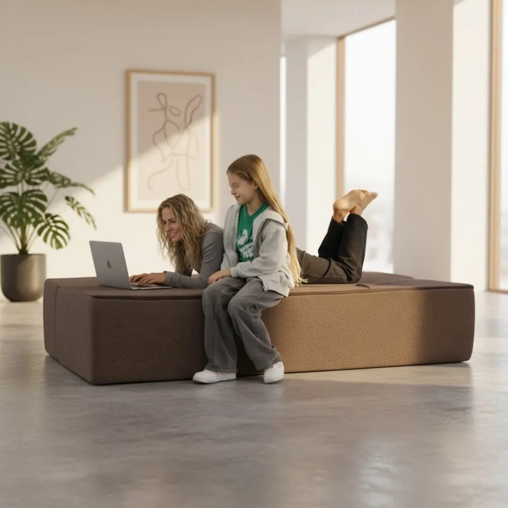 Кафяв компресиран разтегателен диван с размери 200 x 80 cm