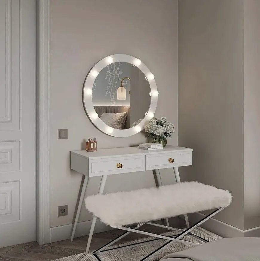 Луксозна тапицирана пейка с кожух от изкуствена кожа и хромирана конструкция - елегантен скандинавски стил