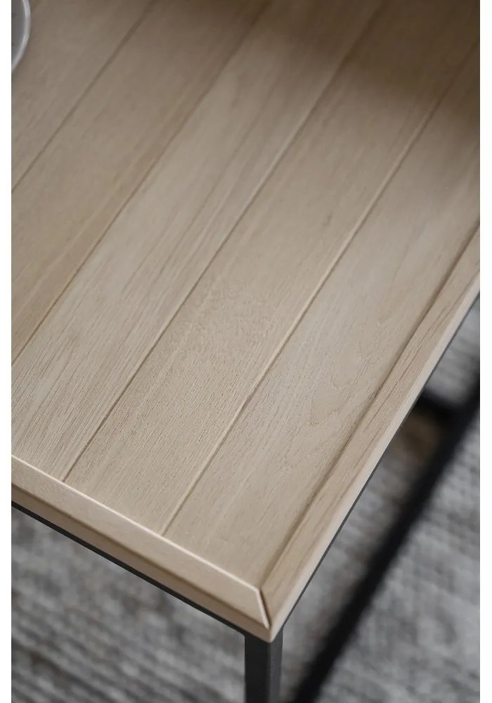 Масичка за кафе с дъбова дървена плоскост в естествен цвят ø 70 cm Deerfield – Rowico