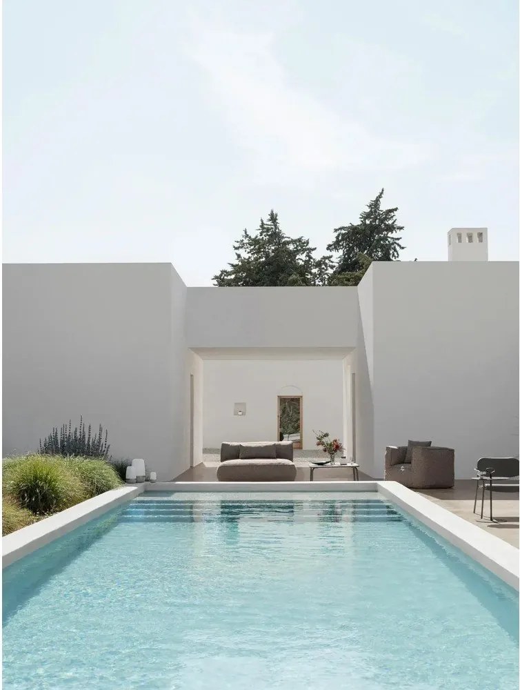 Кафяво-сив подплатен градински стол Grow – Blomus