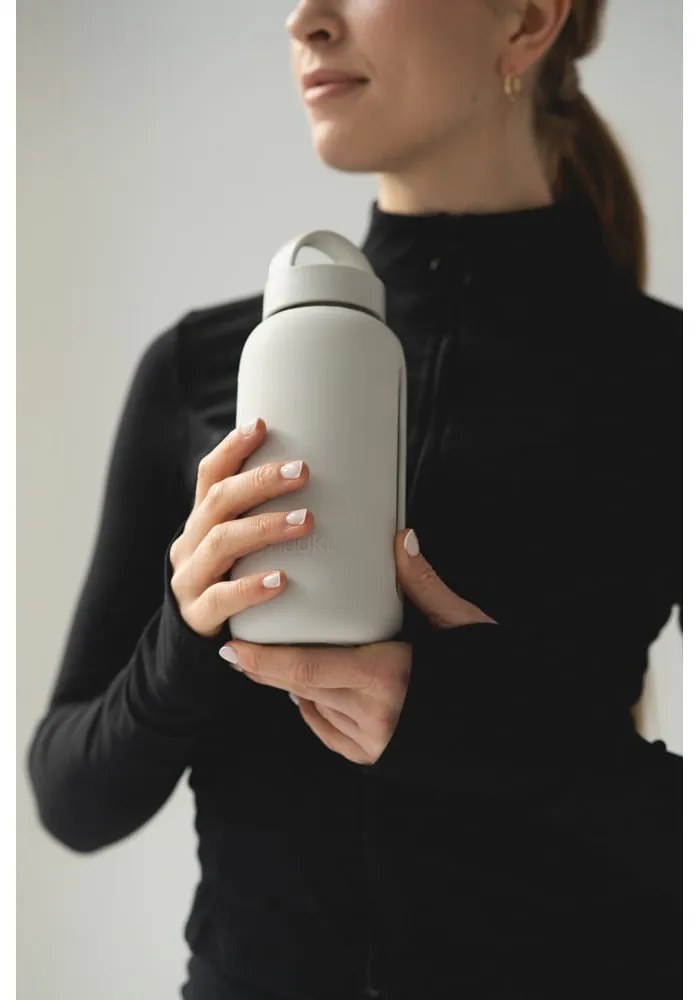 Бяла бутилка за пътуване 720 ml Nimbus Cloud – Muuki